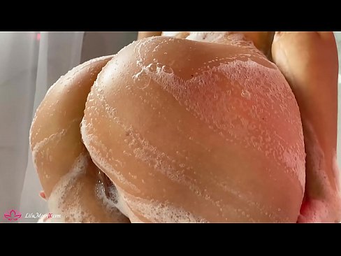 ❤️ Brunette Masturbates киска бо вибратор ба оргазми шадид дар душ ❤️❌ Порно босифат дар мо ❌